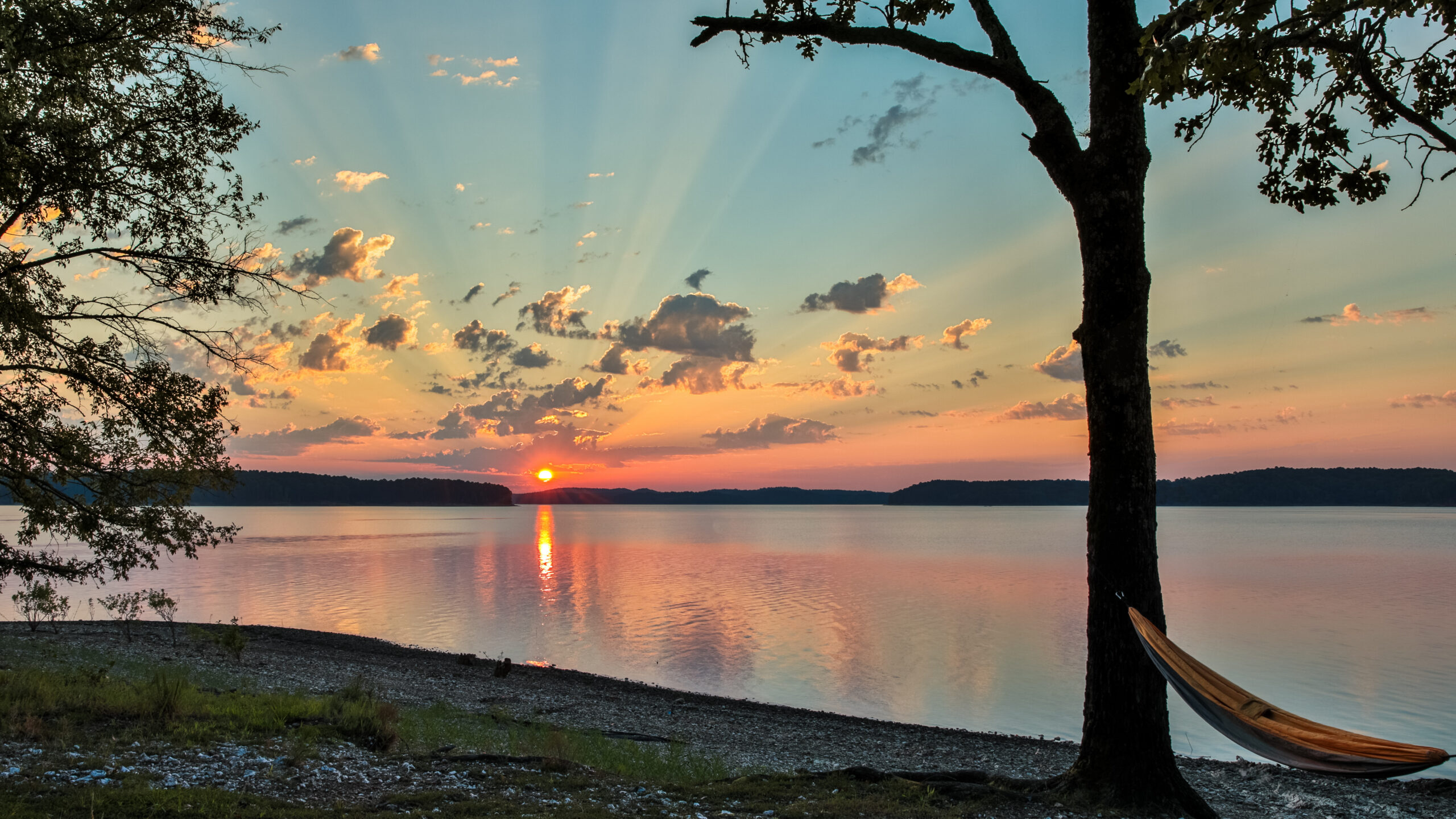 The Lake Getaways Across the South Everyone Else Is Missing