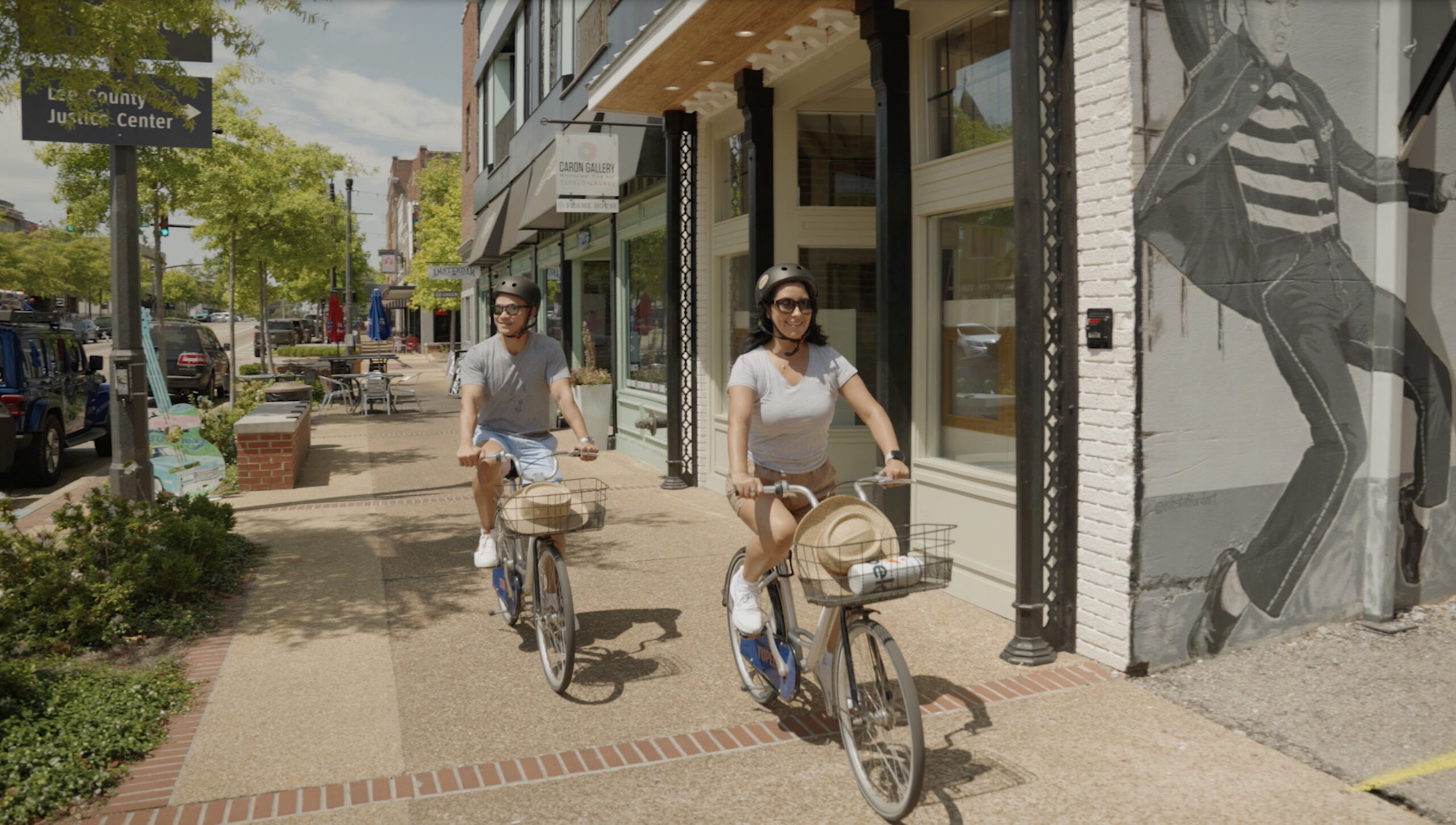 Five Reasons to Plan a Late-Summer Trip to Tupelo, Mississippi